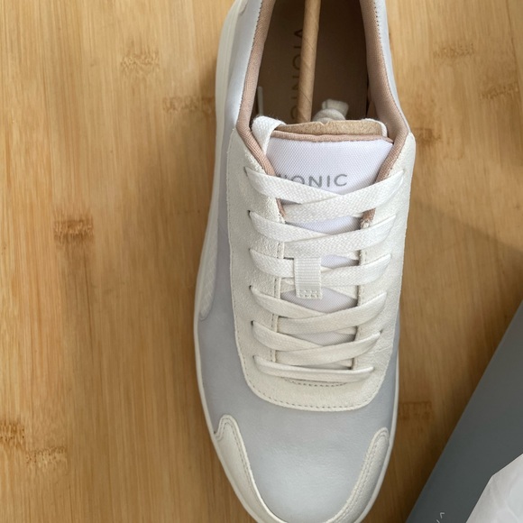 Wiley Sneaker - Picture 2 of 6